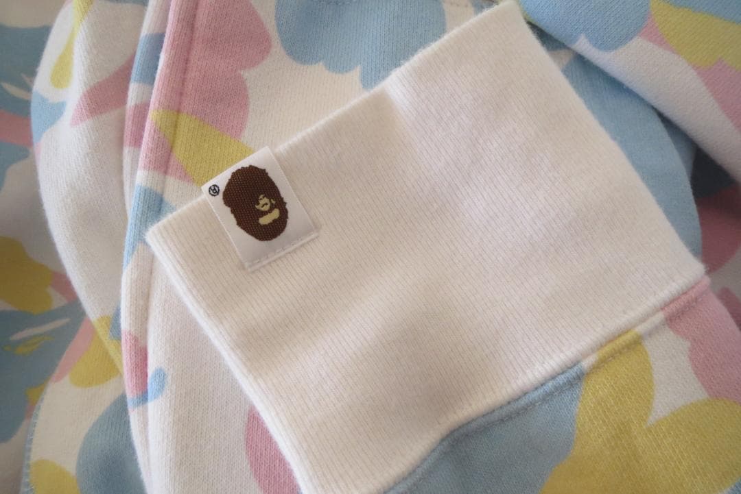 A Bathing Ape パーカー Mサイズ　シャーク