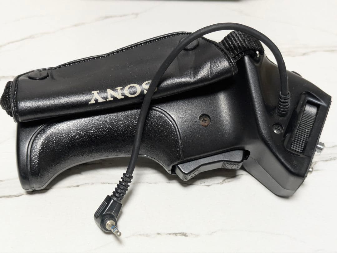 SONY　CCD-TR250　Video8　8mmテープ対応　豪華セット