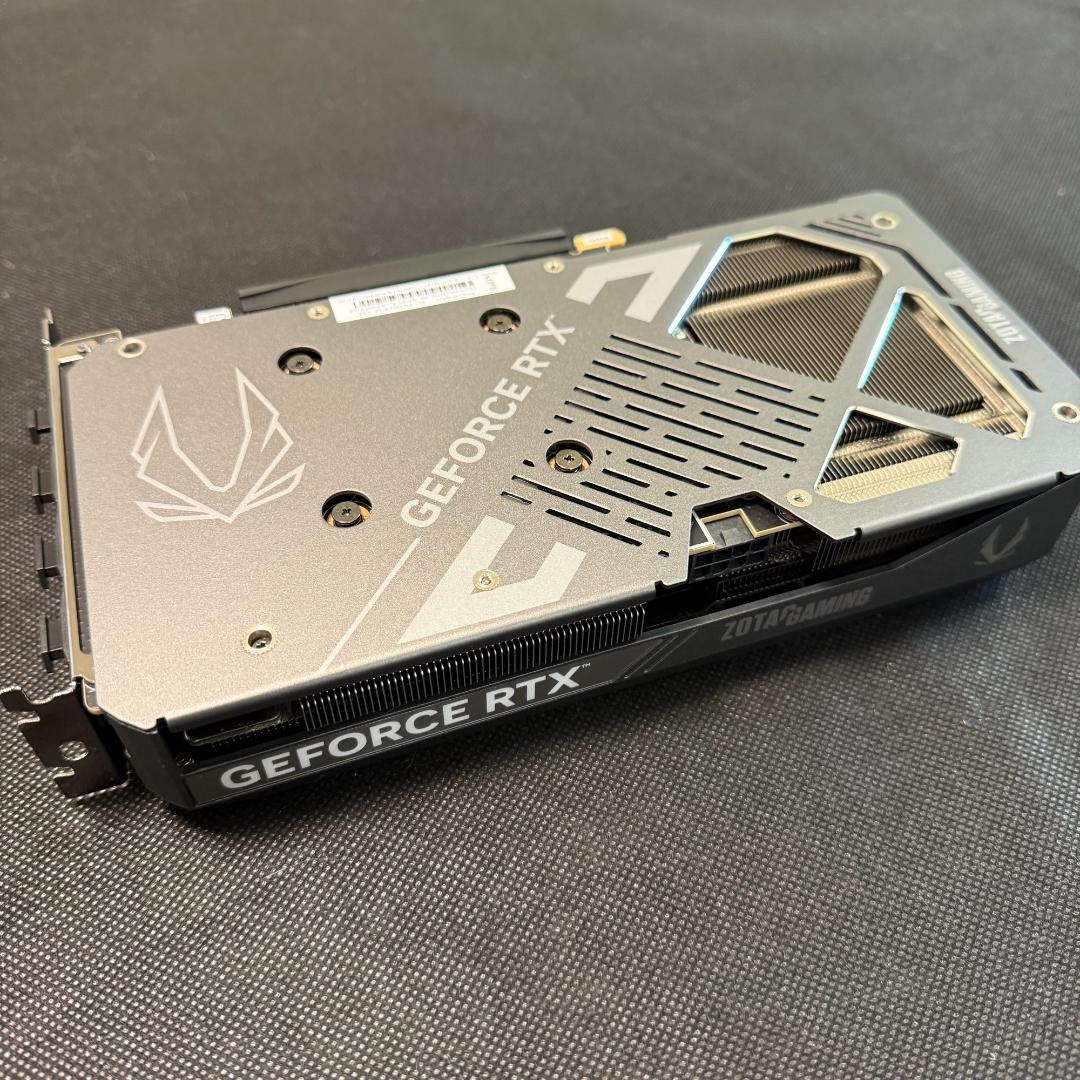 【ほぼ新品】NVIDIA GeForce RTX 5060 Ti 16GB
