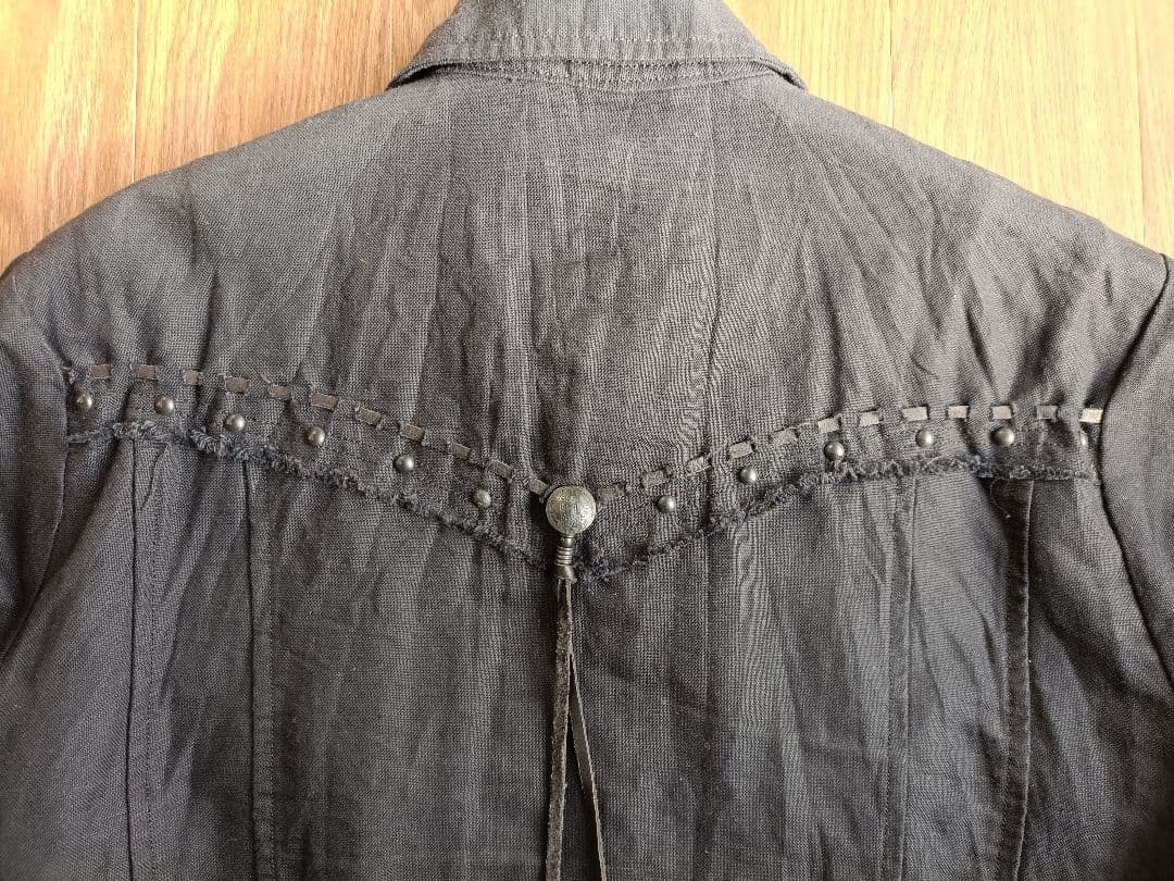 5351プール・オム ポンチョ付き半袖ワークシャツ 両腕と背中にレザー部分有り