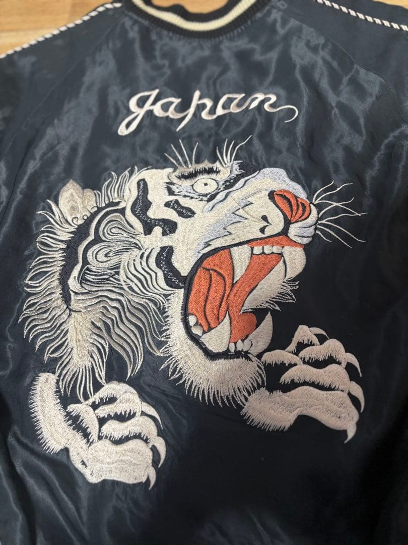 テーラー東洋 スカジャン 氷室京介 復刻版