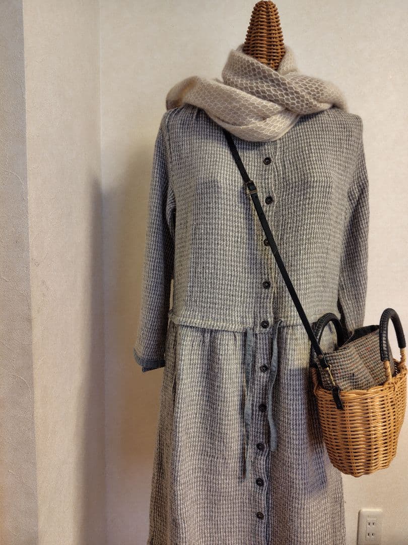 籐編みかごバッグポシェット　ウール　本革 ハンドメイド