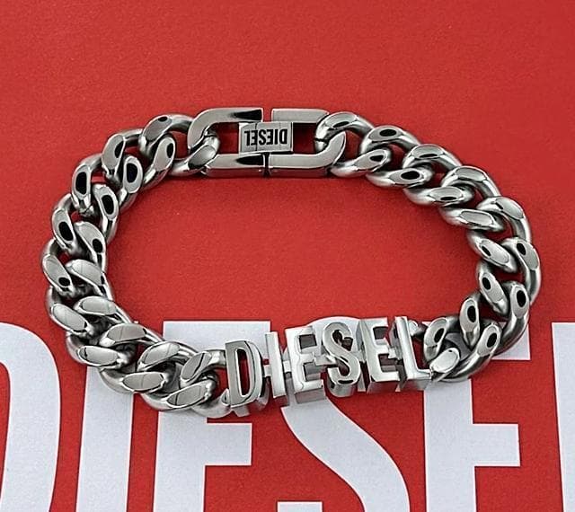 ☆新品☆DIESEL ディーゼル チェーン　ブレスレット