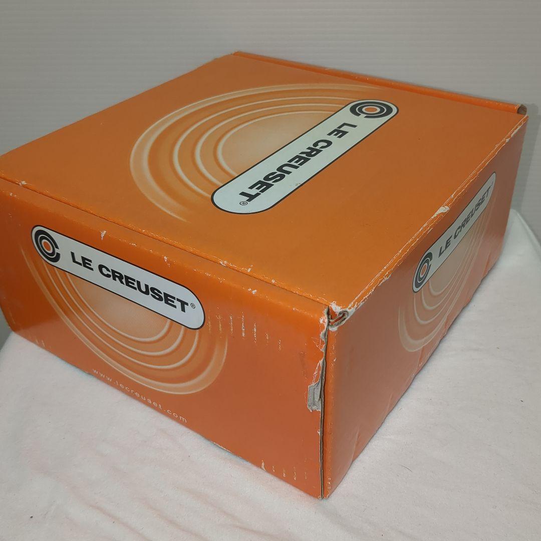 【新品未使用】LE CREUSET　ハート型 両手鍋 レッド　箱・説明書付き