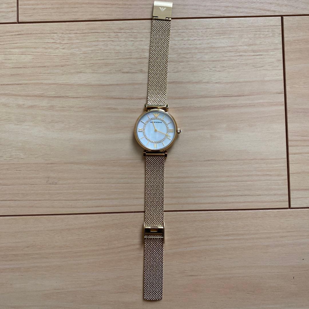 エンポリオアルマーニ　時計　ゴールド