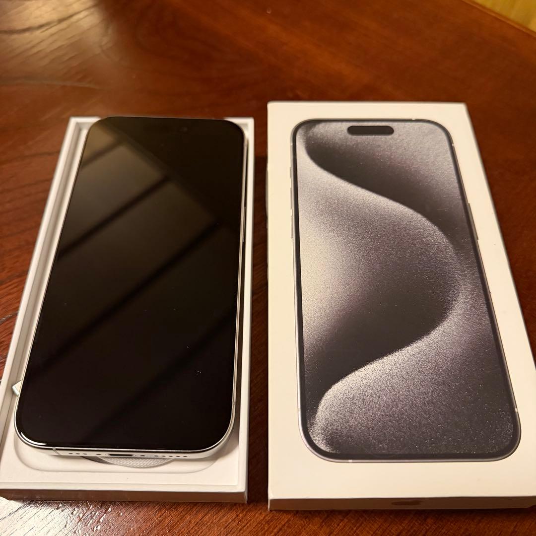 Apple iPhone 15Pro 128GB SIMフリー ホワイト