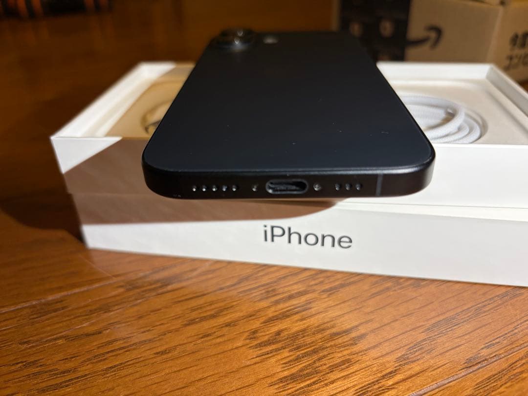 【即日発送】(美品)iPhone 16 128GB バッテリー100%