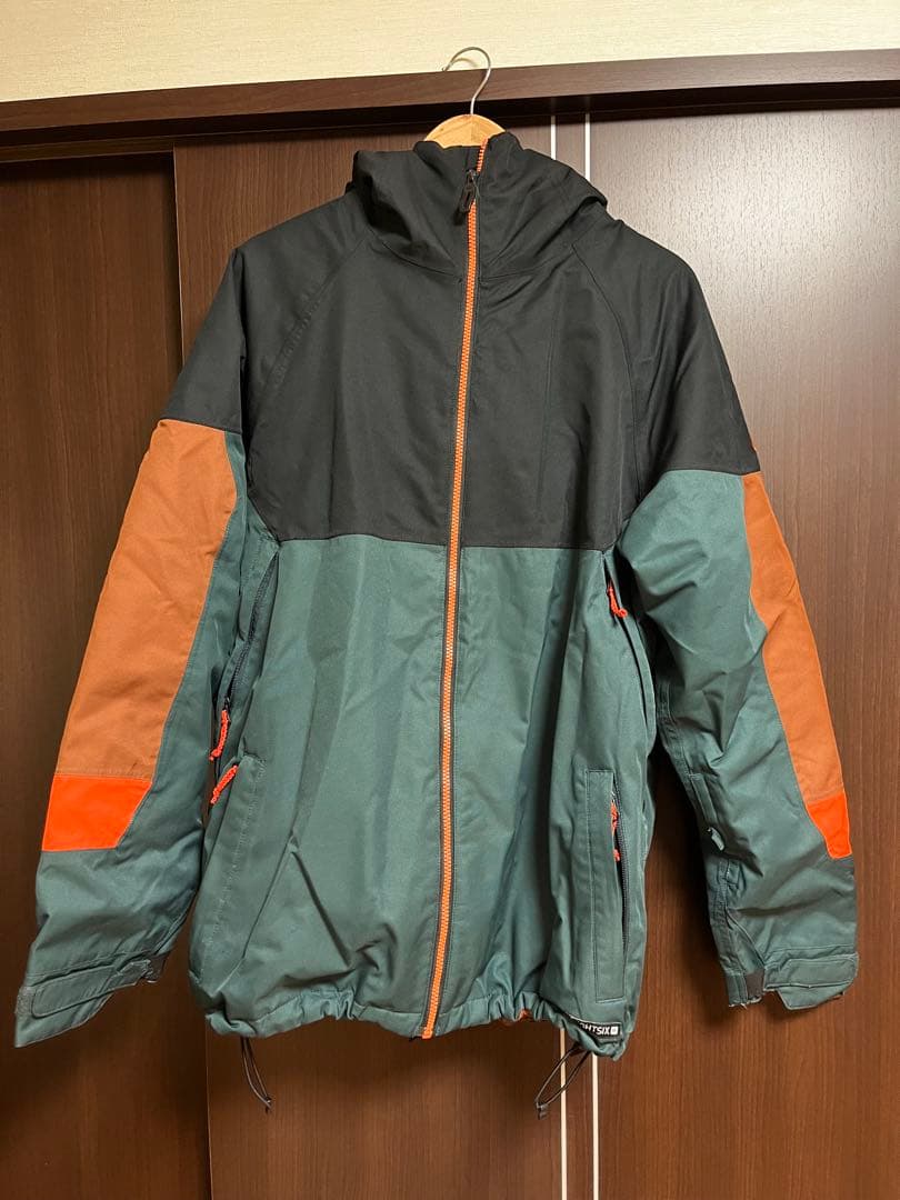 686 スノーボードジャケット