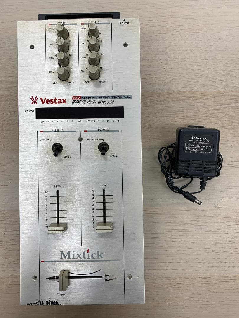 【通電確認済み】ミキシングコントローラー　Vestax PMC-06ProA