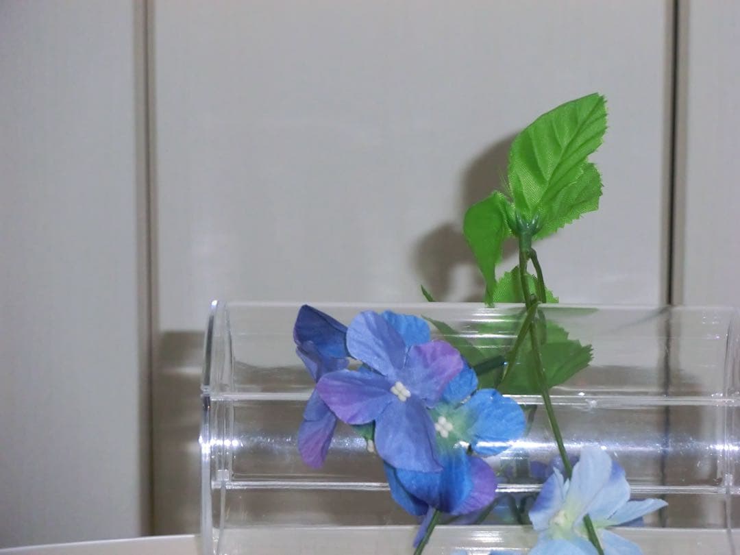 CASIO カメラ　EX-H30 充電器　箱　レッド コンデジ　動作品　外観美品