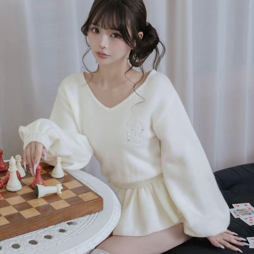 darich ぺプラムVネックニットトップス