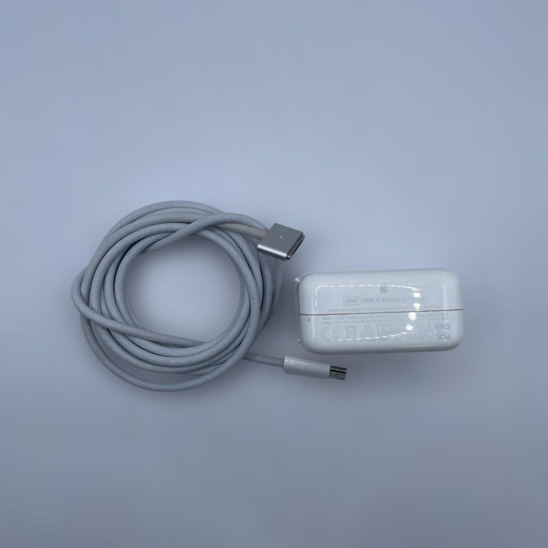 MacBook Air 13.6インチ（M2・2022年モデル）