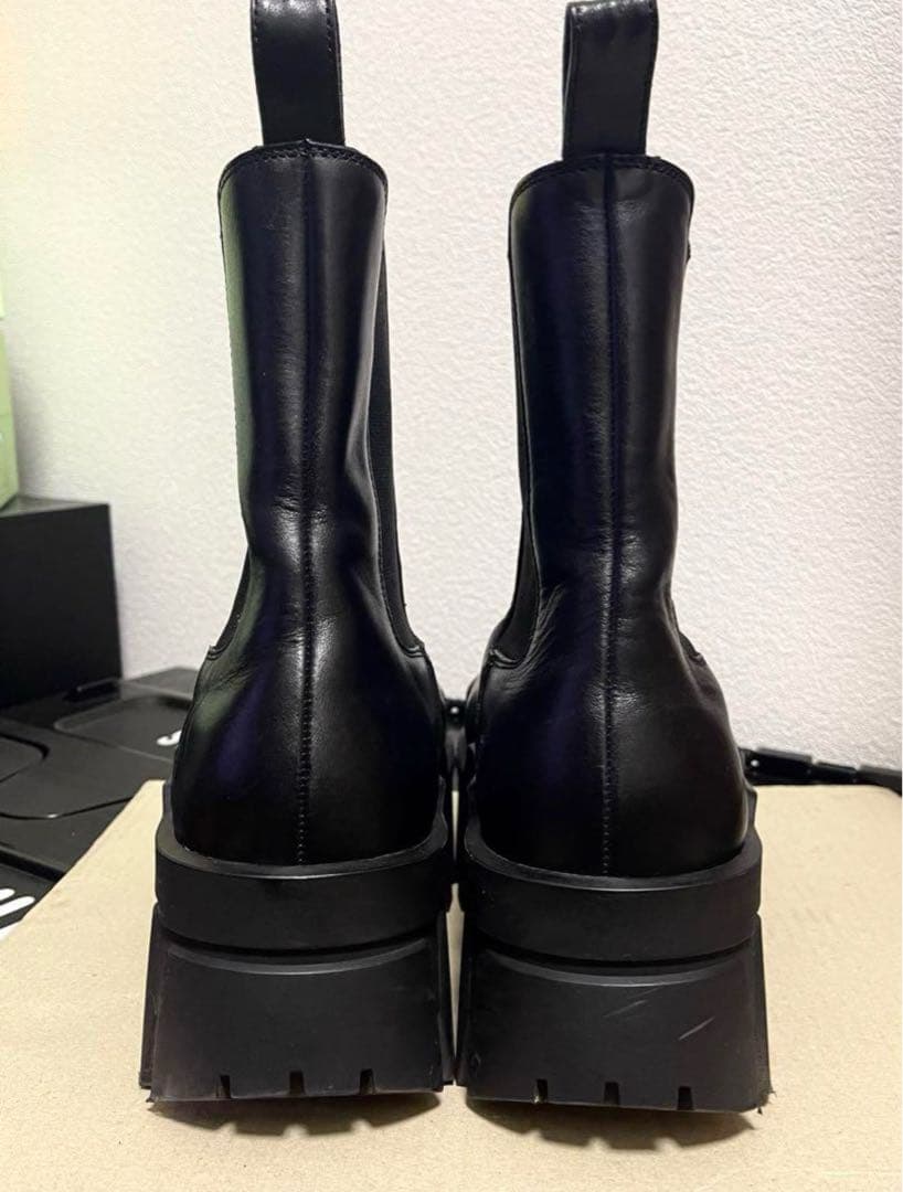 balenciaga バレンシアガ bulldozer Chelsea