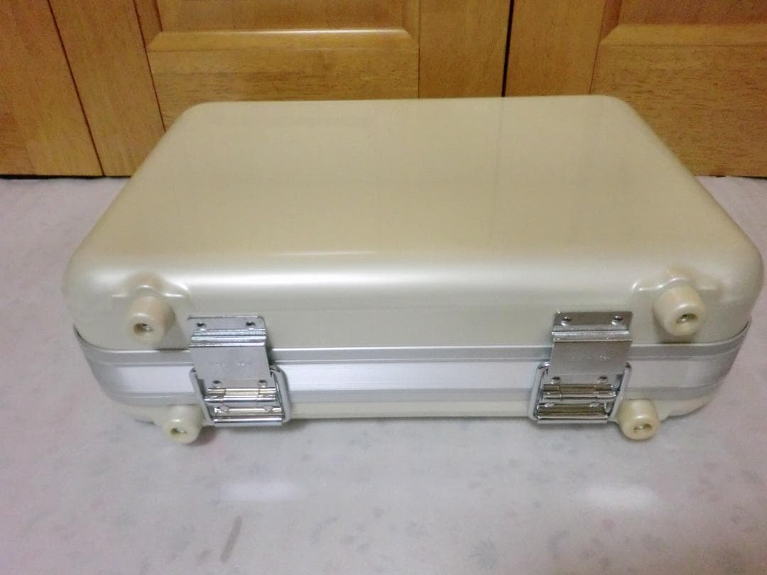 ジェットスリム３多機能美容器41万円◆ 超音波・イオン・ホットクール・トーニング