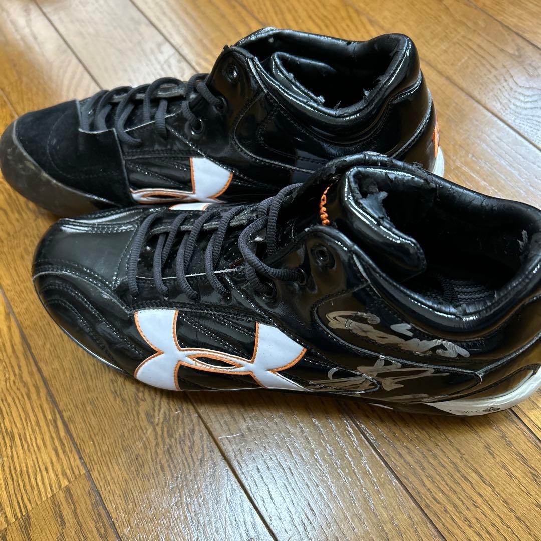 直筆入りサイン入り読売巨人軍澤村投手 実使用スパイク