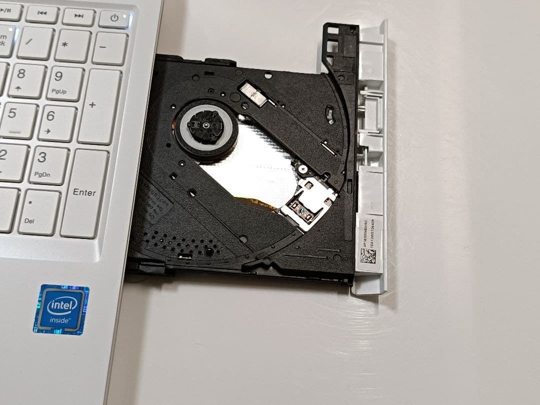 2021年 NEC Windows11 15.6型 ノートパソコン SSD K1