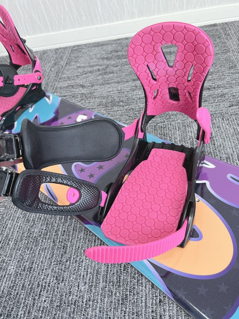 79美品❗️超豪華❗️IGNIO/キスマーク レディース スノーボード★145cm