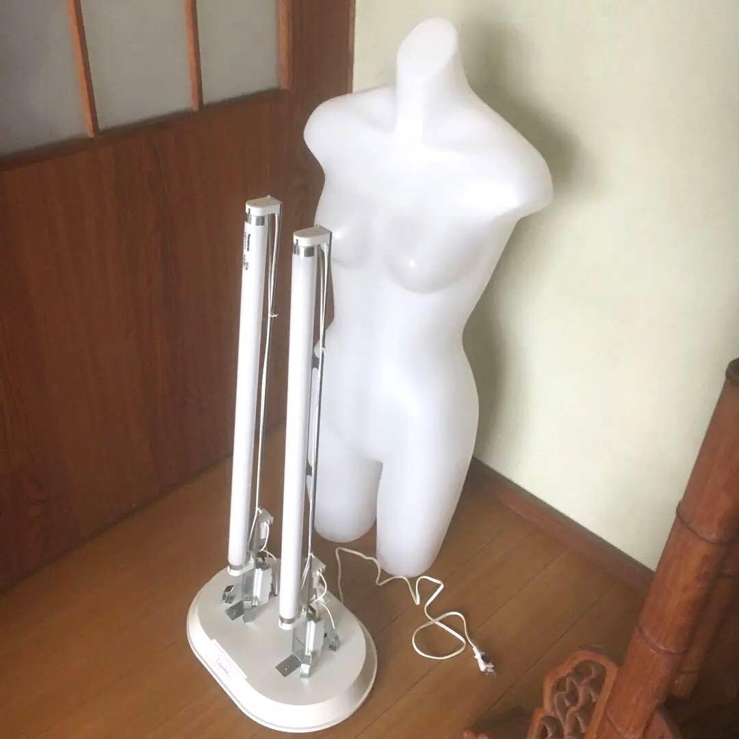 マネキン トルソー ／ライト照明付き／店舗什器 間接照明 ／ディスプレイ
