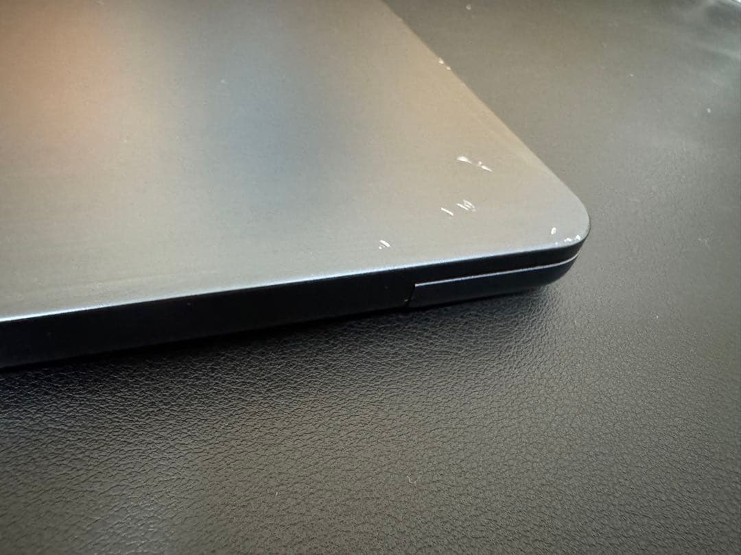 Apple MacBook Air (M2, 2022) 本体 13.6インチ