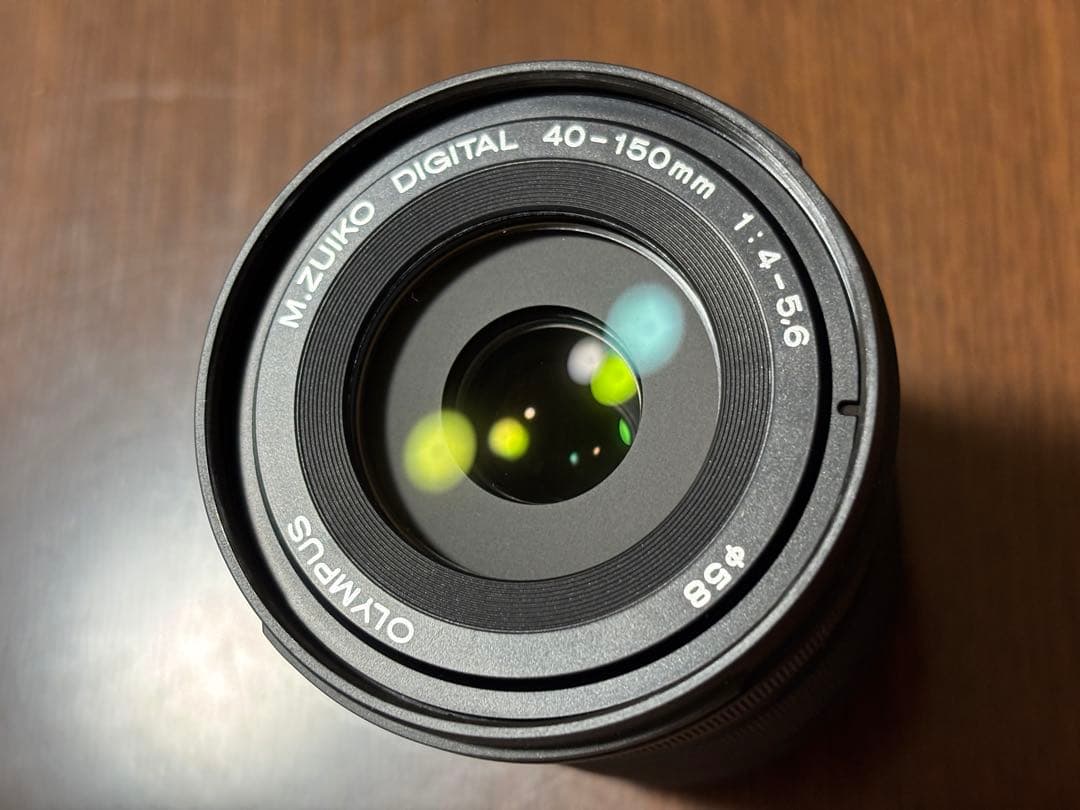 オリンパス OM-D E-M10 Mark III EZダブルズーム 液晶割れ有