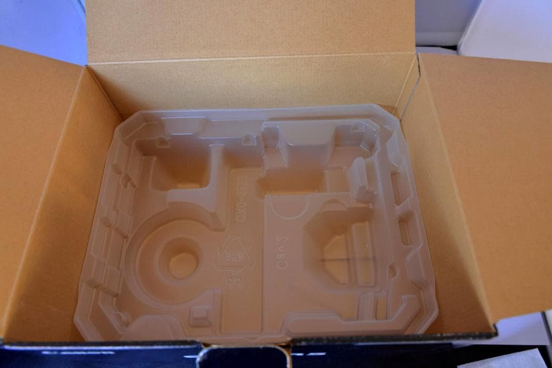 Canon EOS R5用のカメラを除くすべての新品状態の付属品