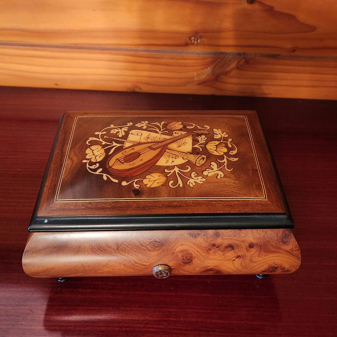 リュージュ　スイス製　エリーゼのために　オルゴール　36弁？