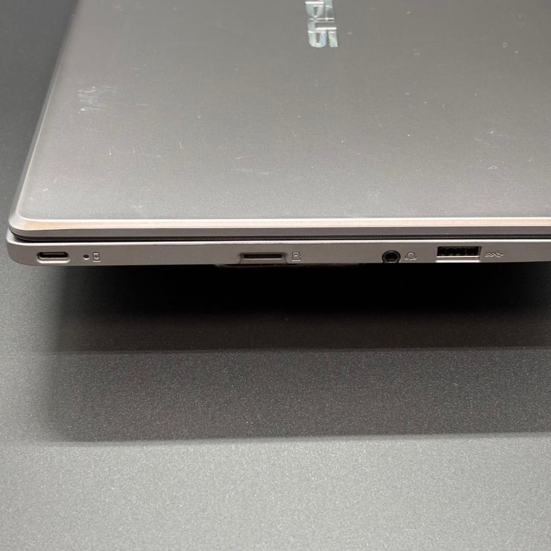 Chromebook本体 ASUS Chromebook C223NA