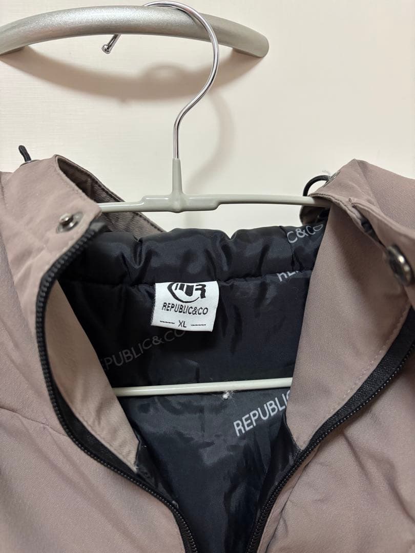 republic スノーウェア　上下セット（XL）