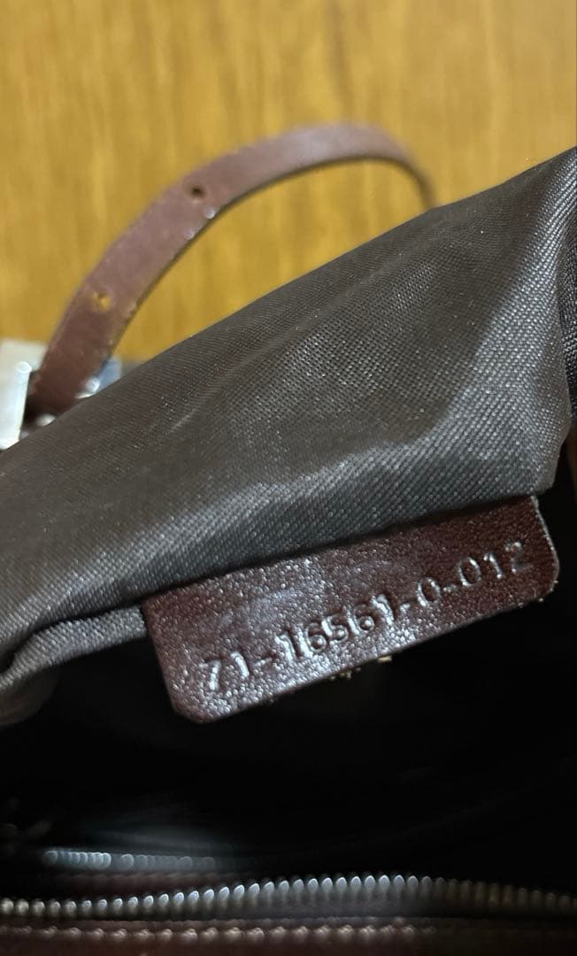 FENDI ズッカ　ショルダーバッグ