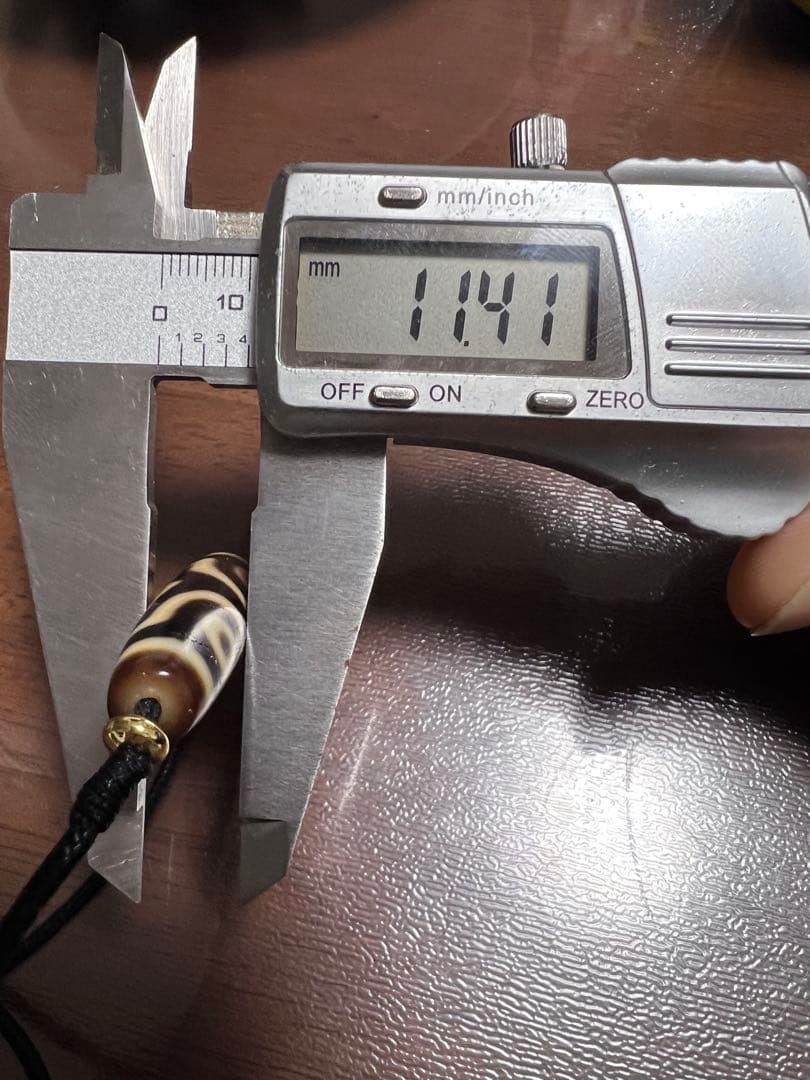 天然瑪瑙 三眼天珠 ネックレス 老天珠風 チベット天珠 長桶型 開運 お守り