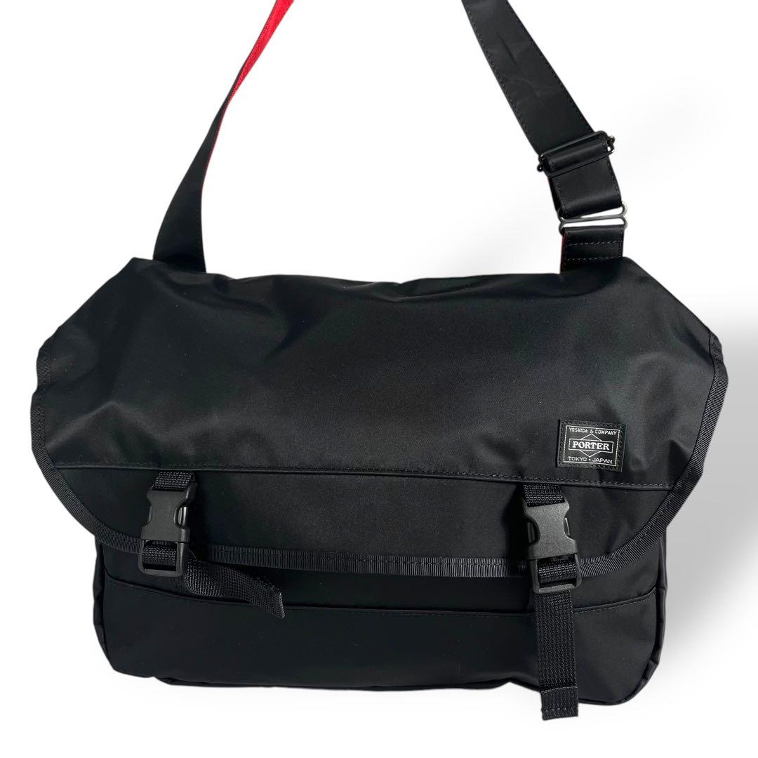 【極美品】ポーター　PORTER メッセンジャー　バッグ　ショルダー　ILS 黒
