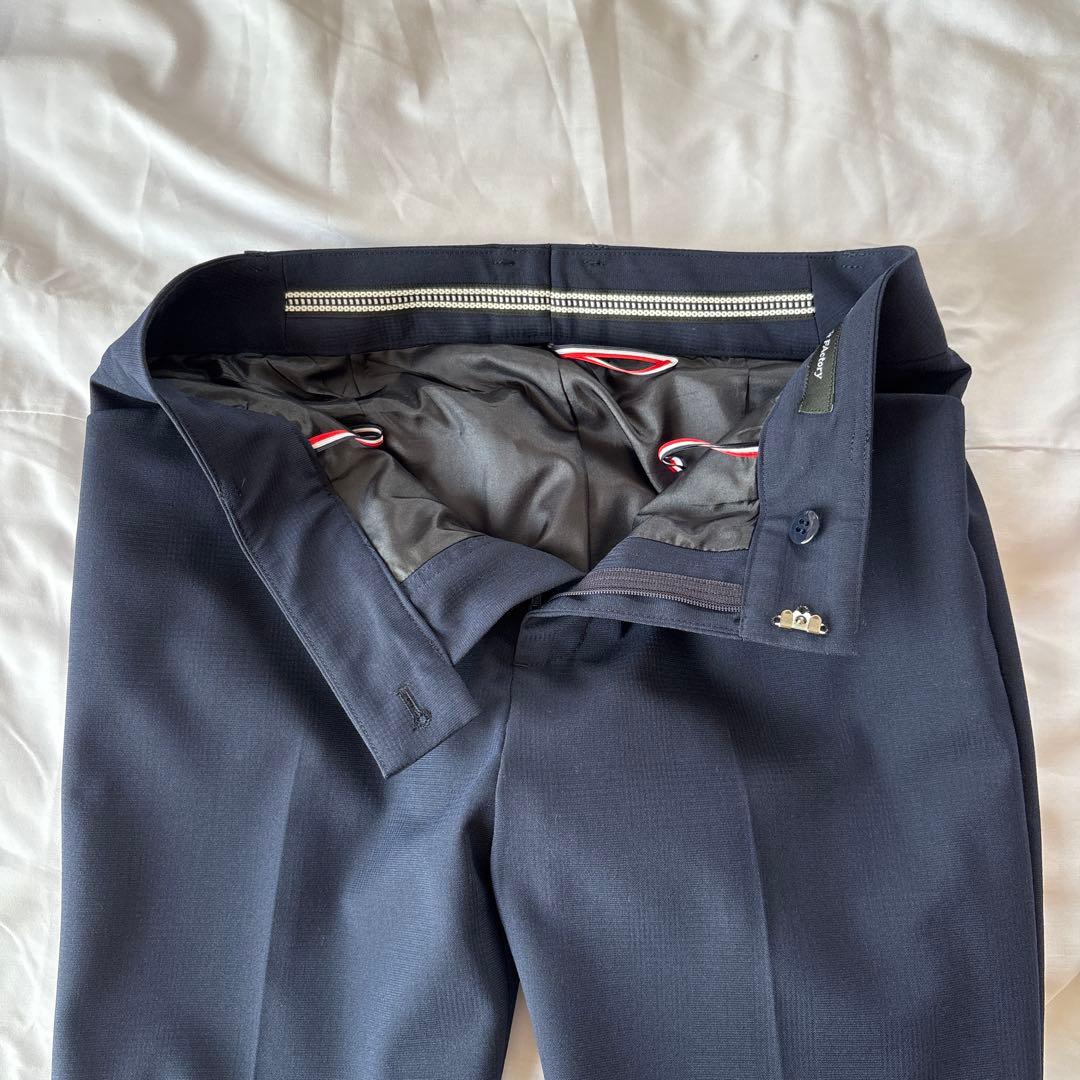 新品　パーフェクトスーツファクトリー　パンツスーツ　7号　ネイビー　タグ付き