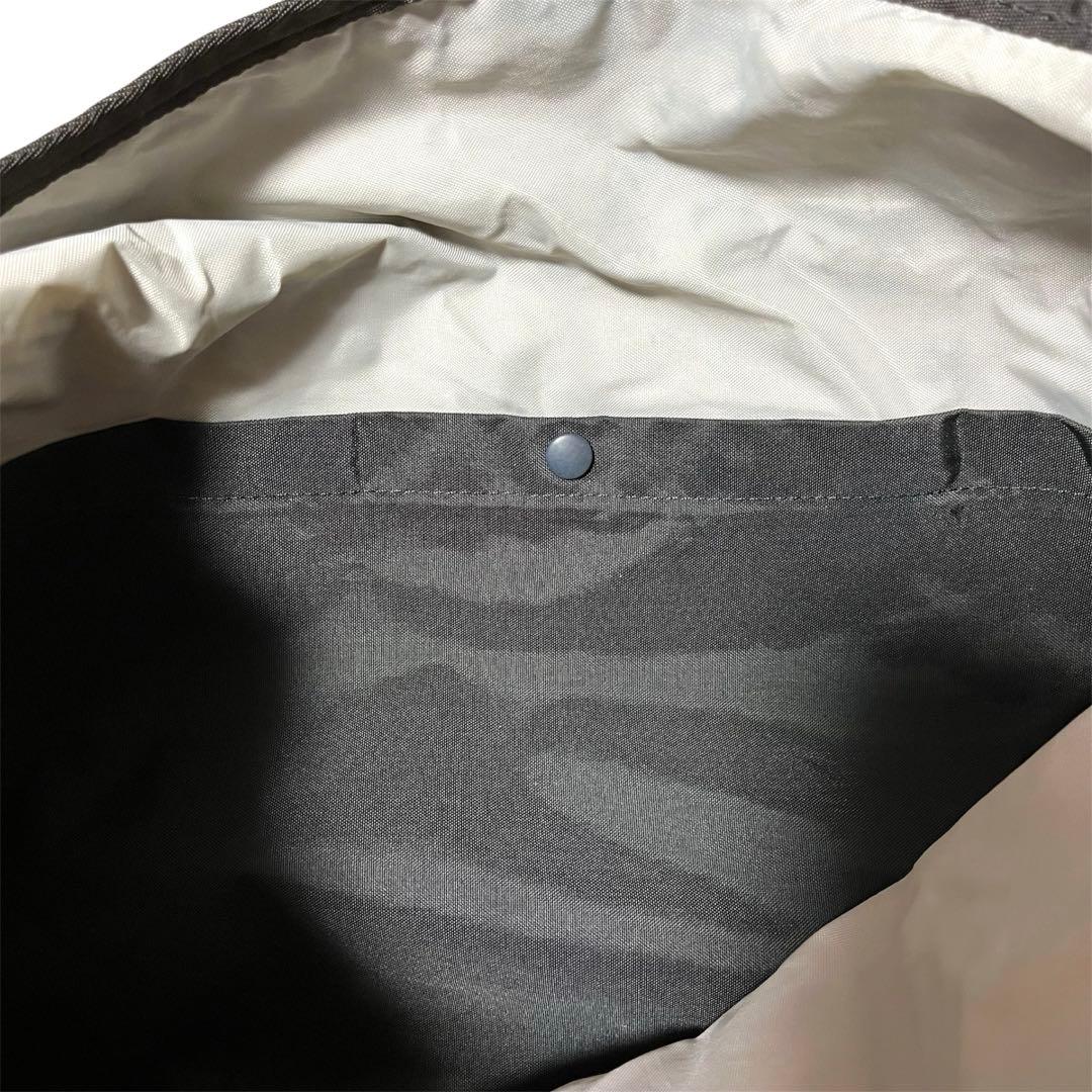 パタゴニア クリティカルマス USA製 A4可 斜めがけ可 メッセンジャーバッグ