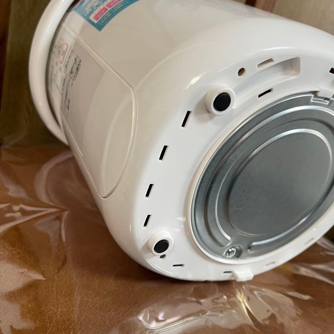 開梱展示品 22年製造 加湿器 スチーム式 3.0L EE-RR50-WA