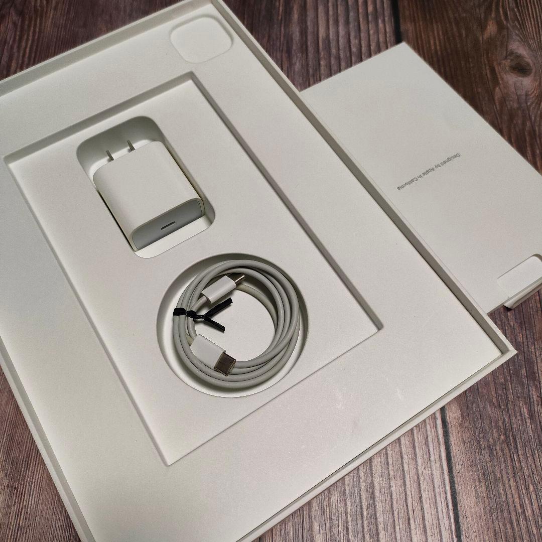 iPad pro 11インチ 第2世代 SIMフリー 128GB 超美品