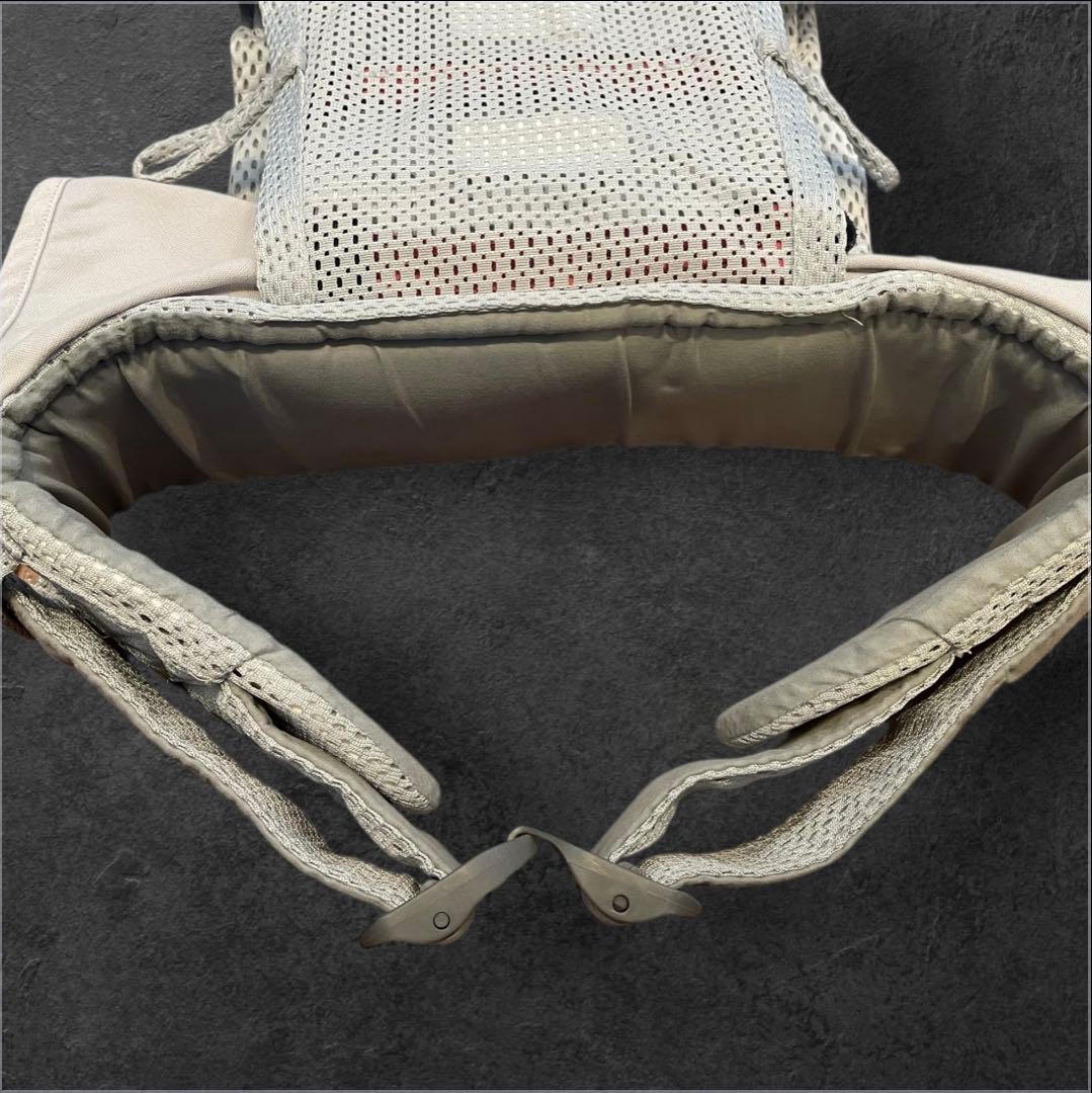 【ベビービョルン】♡極美品♡BabyBjörnワンカイエアー (グレーベージュ)