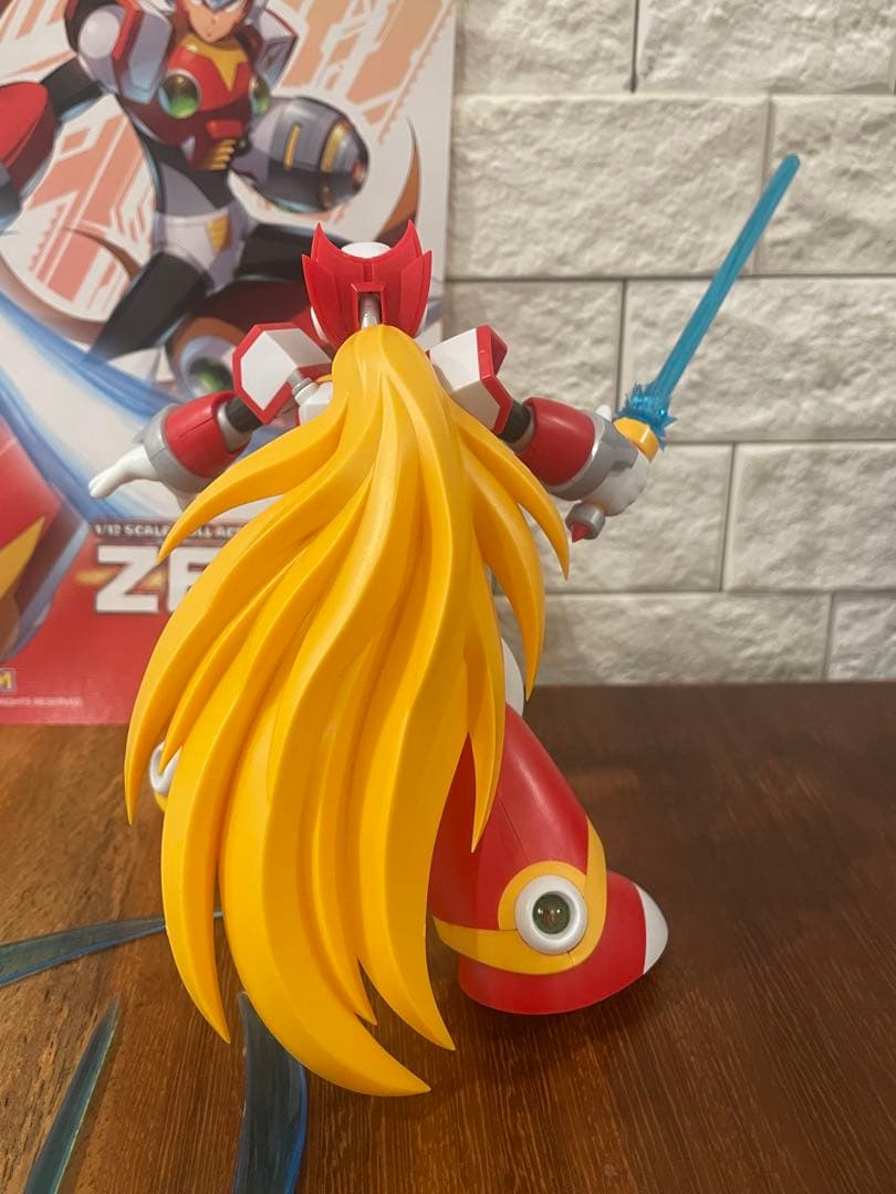 【組立済】コトブキヤ ロックマンX ロックマン　ゼロ プラモデル　セット