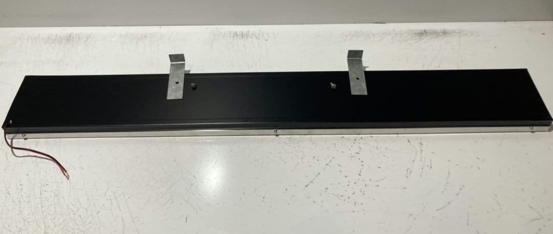 ワンマンアンドン751カーテンレール挟み込み取り付け仕様(ホノグラム風)