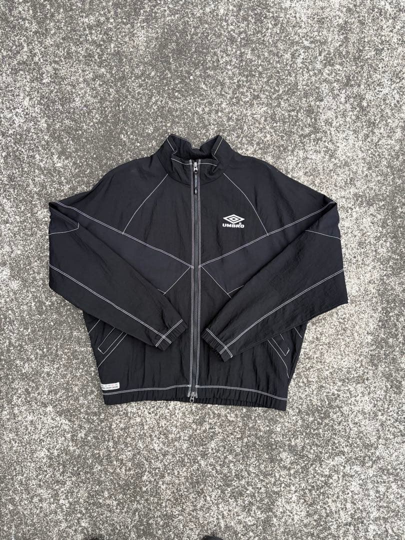 日本未発売 韓国限定 umbro ブラックナイロンジャケット