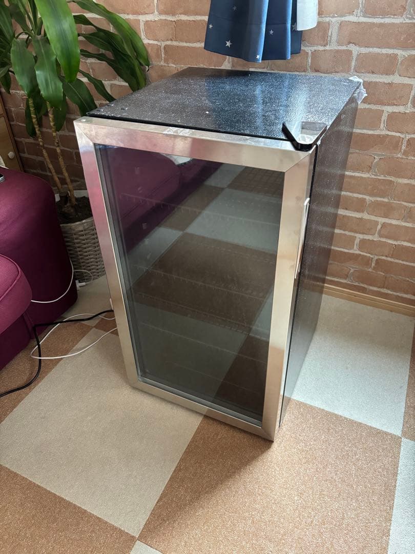 Shelddi 透明ガラス冷蔵庫 新品「送料込み」