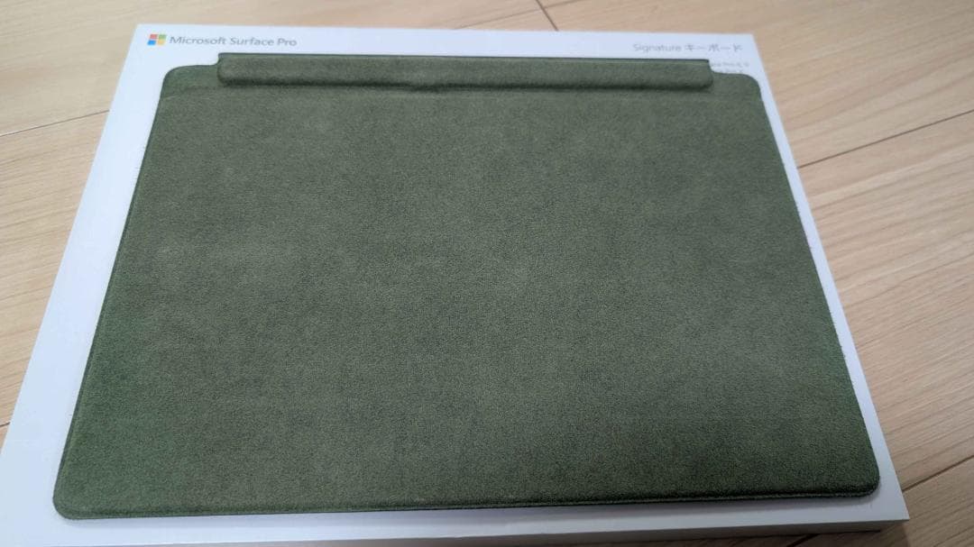 Microsoft Surface Pro 8 【アクセサリ一式+Office】