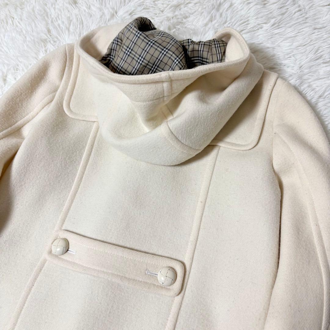 希少 バーバリーブルーレーベル ダッフルコート ノバチェック フード ホワイト