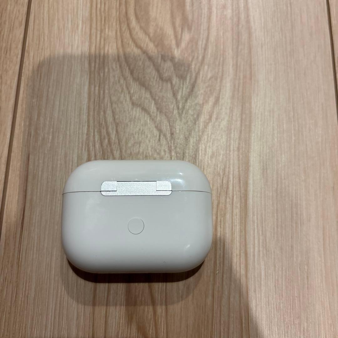 AirPods本体 受電ケース付き　箱無し
