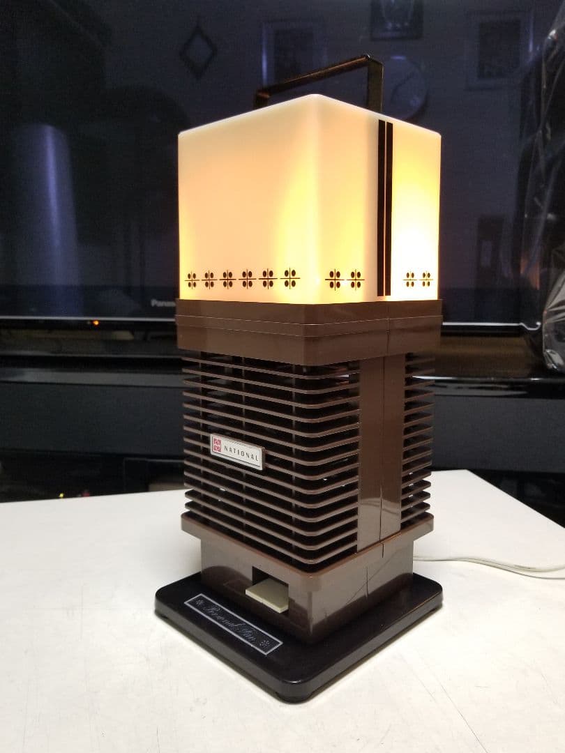 希少　モデル　ナショナル　F-10LA 照明付　扇風機 パーソナルファン