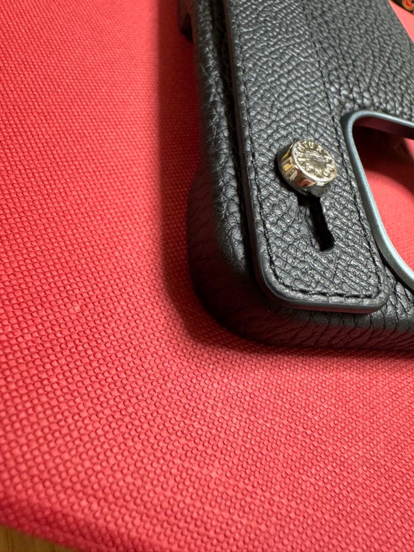 【7/27削除します】ボナベンチュラ　iPhone15proケース