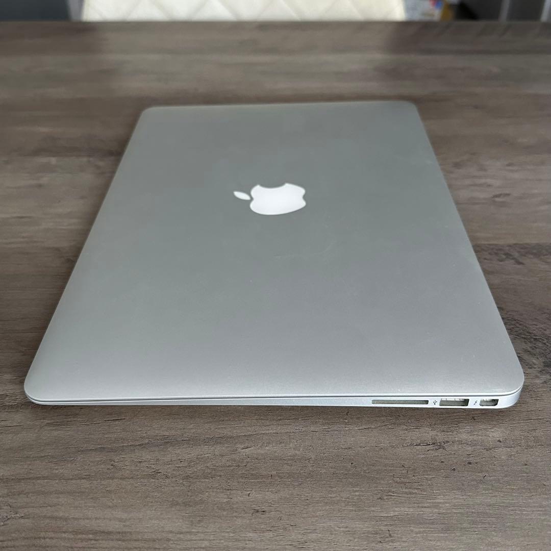 動作OK MacBook Air 13 2015 i5 8GB 128GB