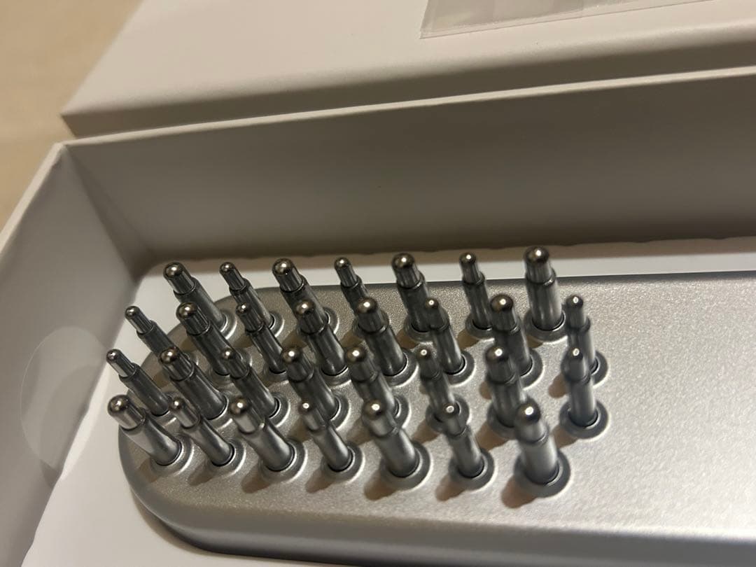 サロニア　電気ブラシ