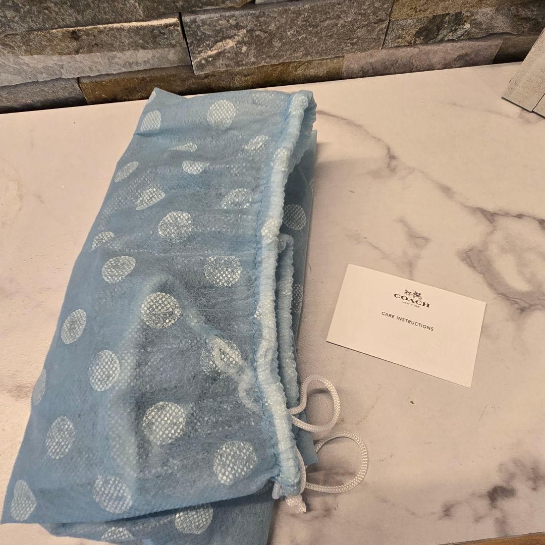 美品　COACH　コーチ　シグネチャー　リュック　デイパック　ブラウン