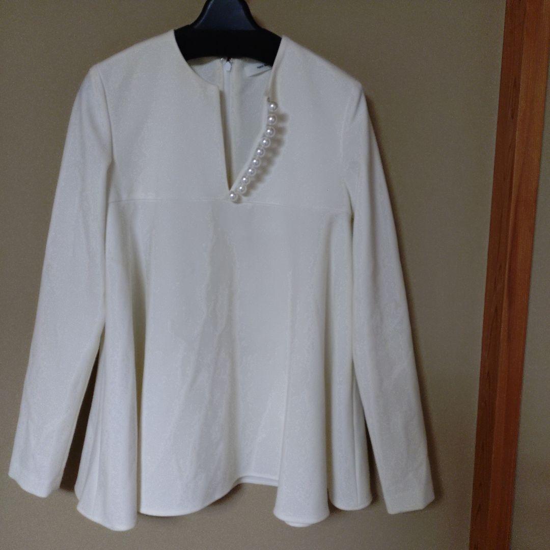 YOKO CHAN長袖ブラウス　パール　ホワイト白