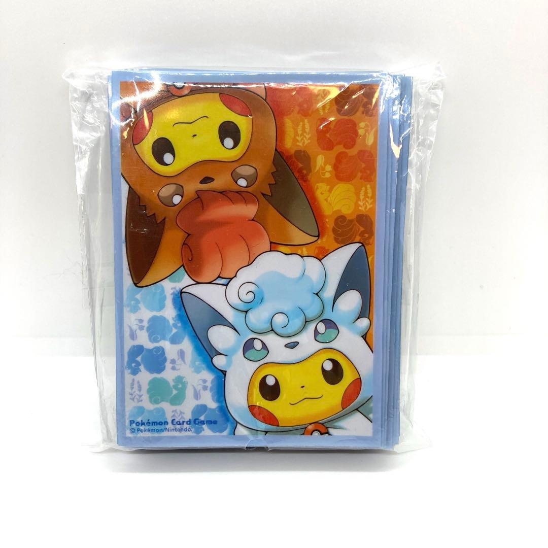 デッキシールド アローラロコン＆ロコンポンチョのピカチュウ 64枚　スリーブ
